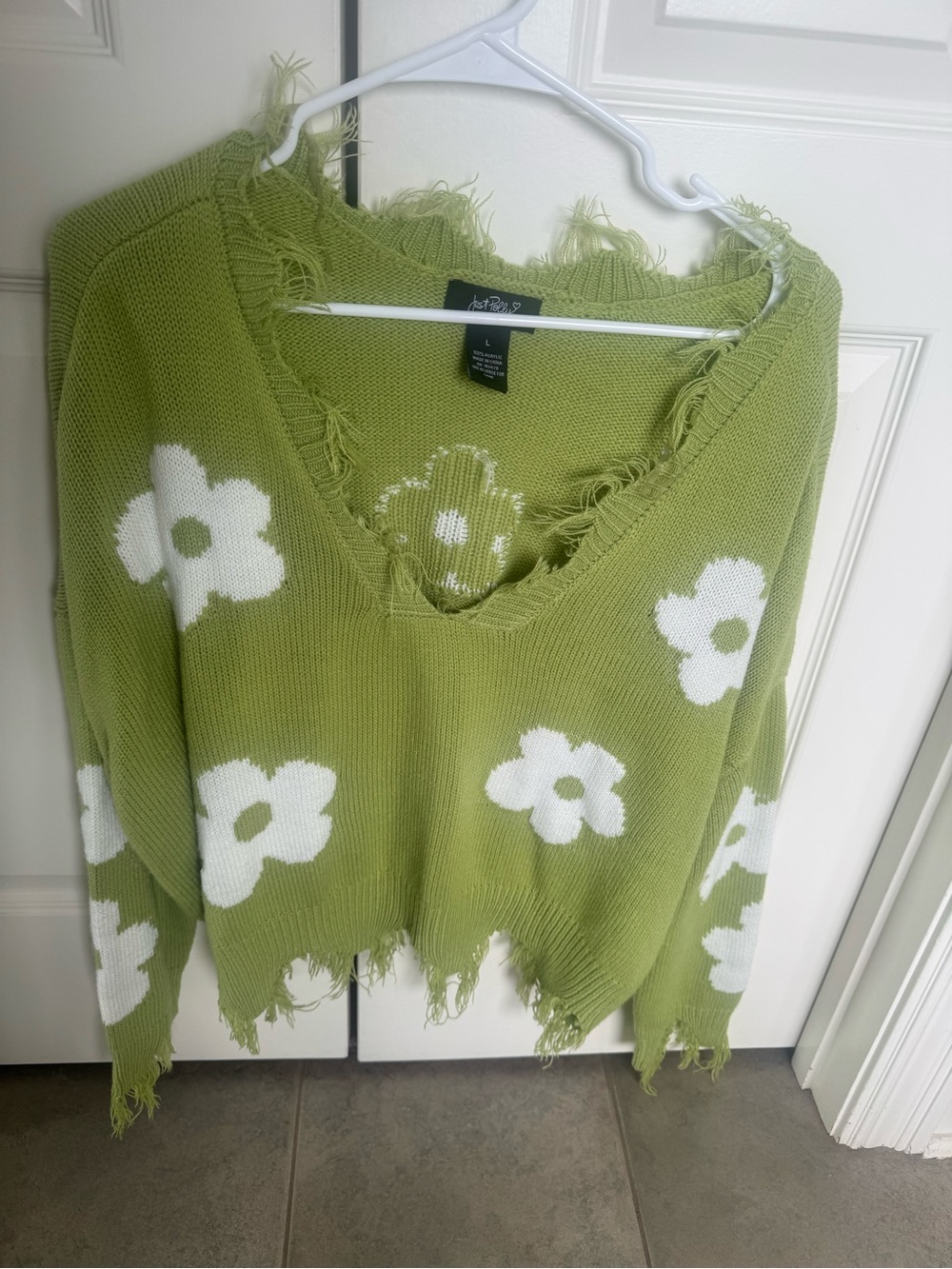 Off-the-Shoulder Olive Green Floral Fringe Sweater